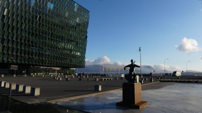 Harpa with sculpture