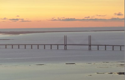 The typical cross border commuter is Swedish 