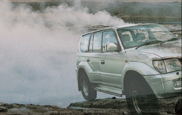 The spirit of Iceland – Big cars and Big Spenders