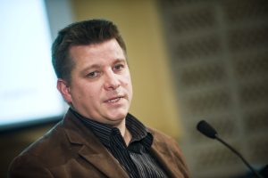 Swedish Metall on trusting the adversary