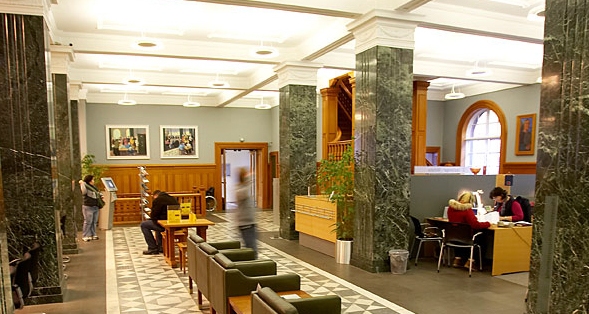 Iceland: Banking staff face health problems after crash