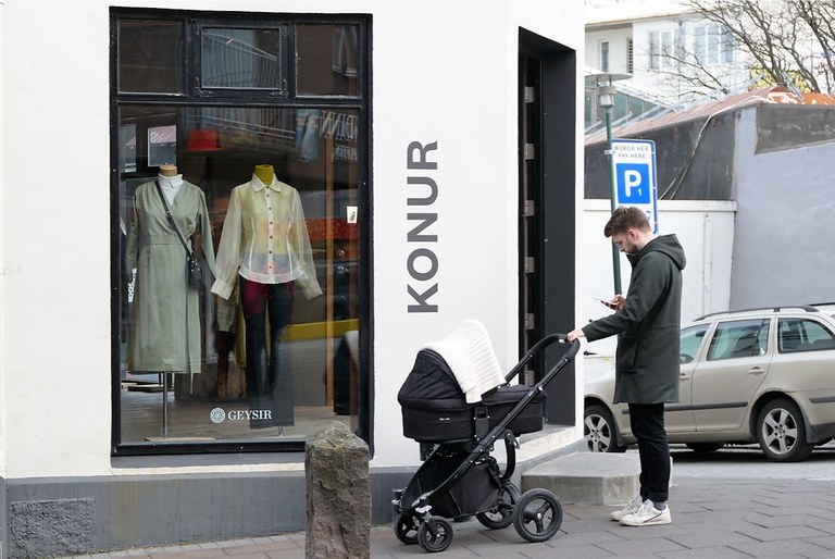 Iceland dad Iceland dad