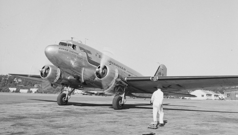 SAS aircraft SAS aircraft