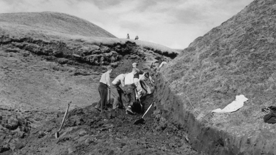 1954 Iceland road construction