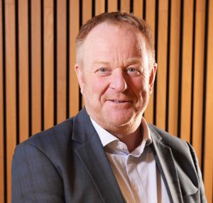 From golden handshake to outplacement